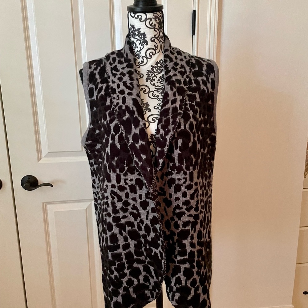 Spense sweater vest